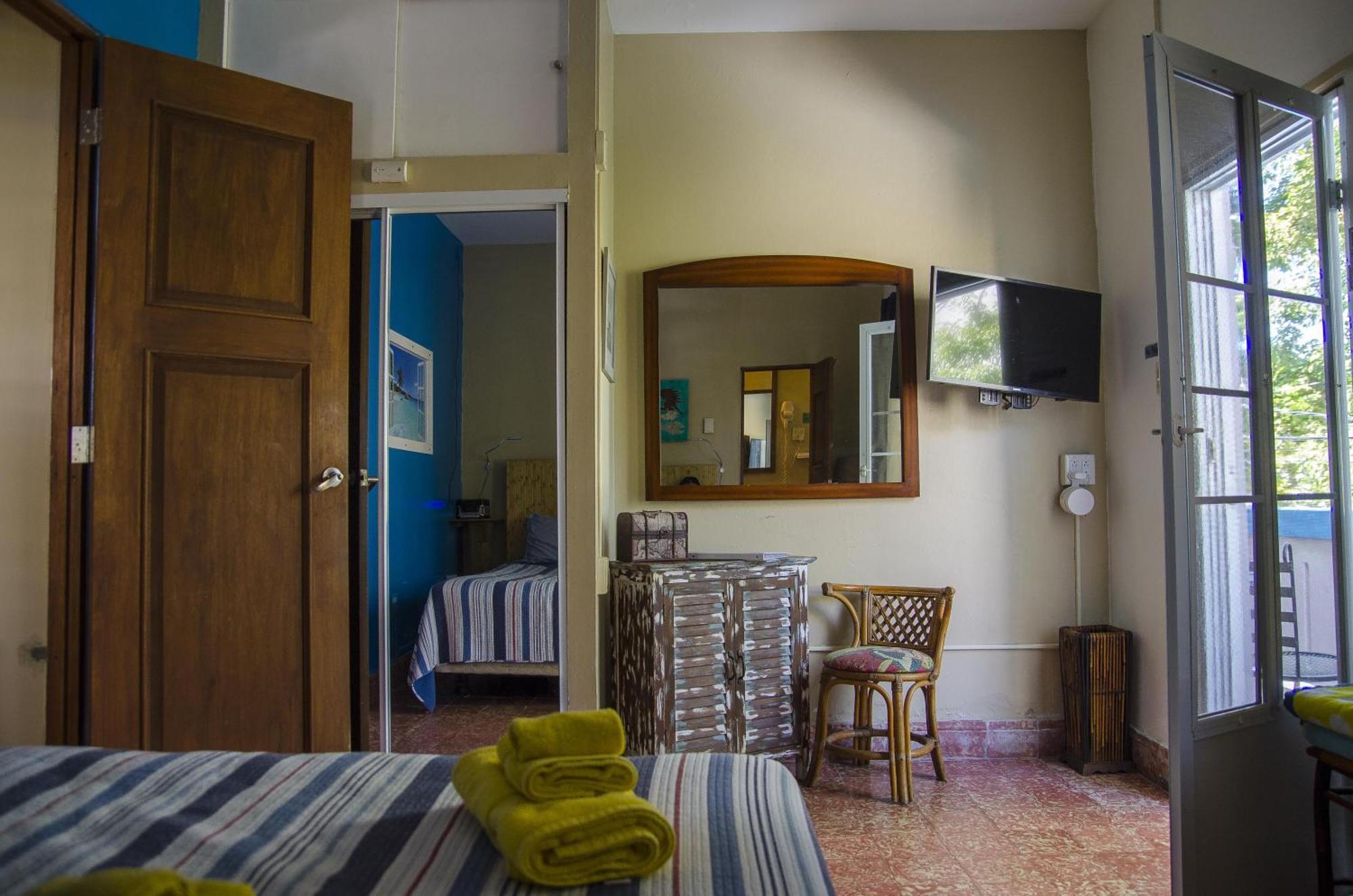 Lower Price, More Style, Discount Studio In San Juan,Pr, Beach, Free Bikes (Adults Only) Сан-Хуан Экстерьер фото